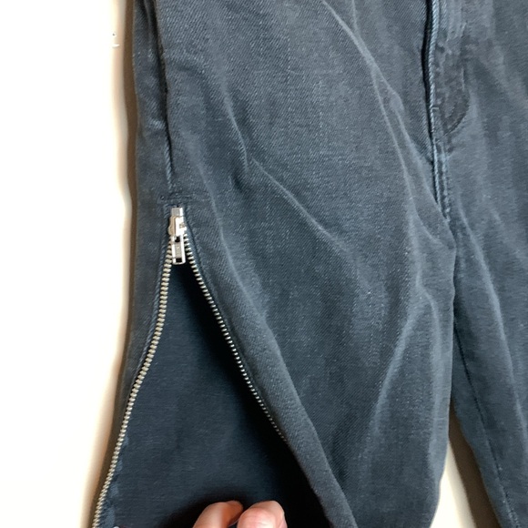 Reformation Hendrix Zipper Jeans Size 25 - Picture 7 of 16